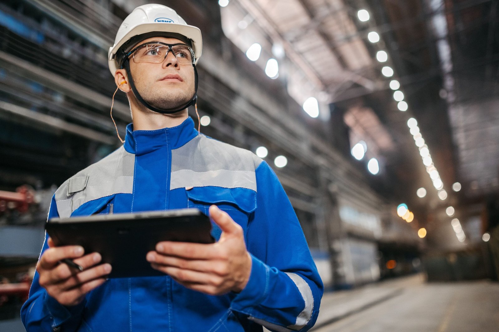 guida all'autidimmerazione nell'illuminazione industriale